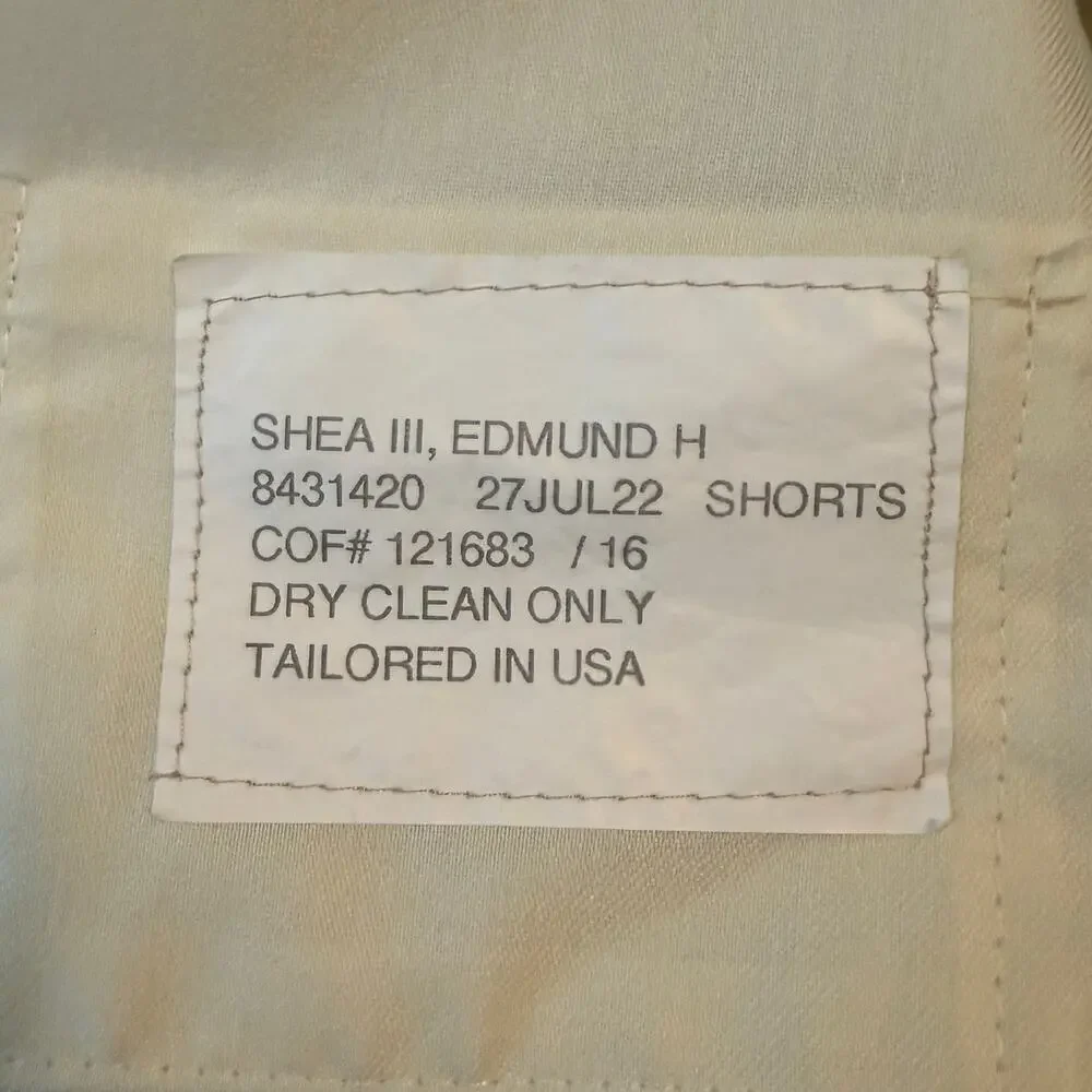 RC Tom James Flat Front Shorts Cream Beige Mens 38